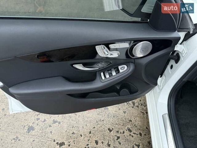 Білий Мерседес Ц-Клас, об'ємом двигуна 1.6 л та пробігом 127 тис. км за 22500 $, фото 19 на Automoto.ua