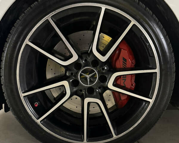 Белый Мерседес Ц-Класс, объемом двигателя 3 л и пробегом 175 тыс. км за 35600 $, фото 19 на Automoto.ua