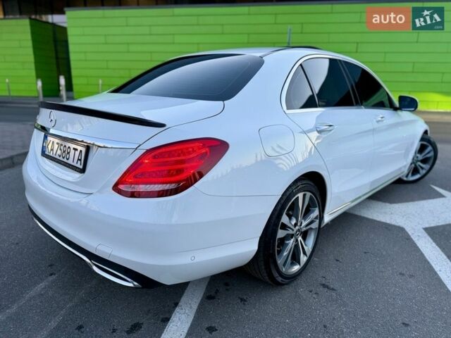 Белый Мерседес Ц-Класс, объемом двигателя 2.16 л и пробегом 28 тыс. км за 26900 $, фото 13 на Automoto.ua