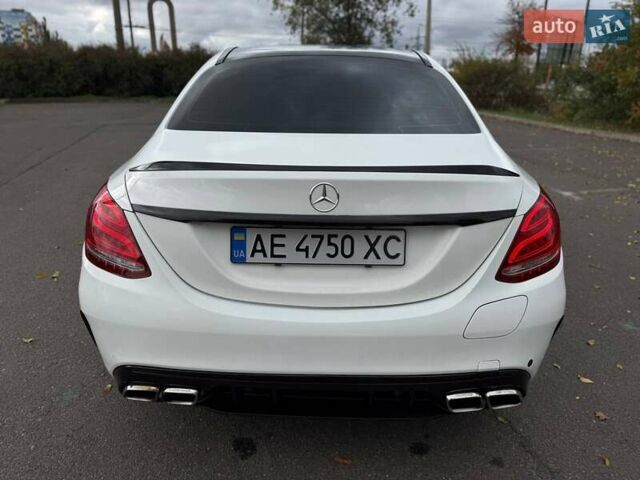 Білий Мерседес Ц-Клас, об'ємом двигуна 2 л та пробігом 106 тис. км за 21000 $, фото 28 на Automoto.ua