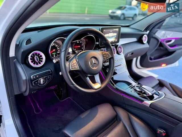 Белый Мерседес Ц-Класс, объемом двигателя 2.16 л и пробегом 28 тыс. км за 26900 $, фото 33 на Automoto.ua