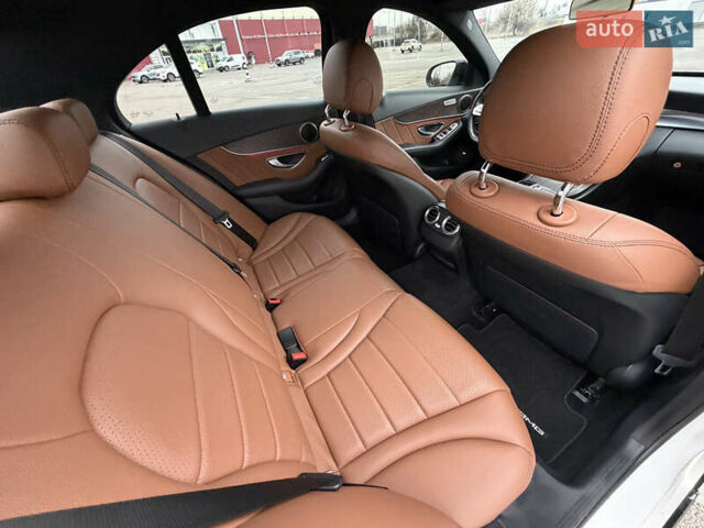 Белый Мерседес Ц-Класс, объемом двигателя 1.5 л и пробегом 112 тыс. км за 24999 $, фото 29 на Automoto.ua