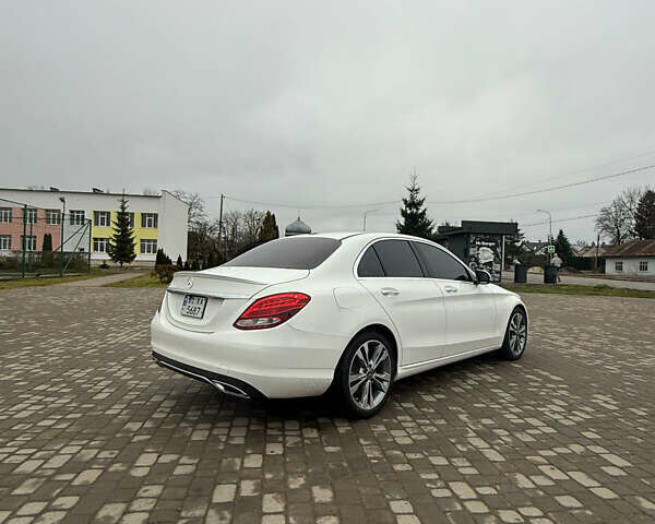 Білий Мерседес Ц-Клас, об'ємом двигуна 1.99 л та пробігом 34 тис. км за 21800 $, фото 33 на Automoto.ua
