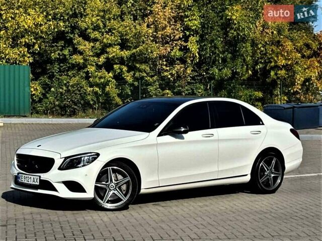 Білий Мерседес Ц-Клас, об'ємом двигуна 3 л та пробігом 59 тис. км за 33500 $, фото 5 на Automoto.ua