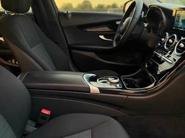 Білий Мерседес Ц-Клас, об'ємом двигуна 2 л та пробігом 102 тис. км за 16800 $, фото 6 на Automoto.ua