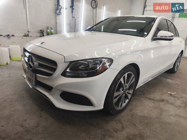 Білий Мерседес Ц-Клас, об'ємом двигуна 1.99 л та пробігом 34 тис. км за 21800 $, фото 20 на Automoto.ua