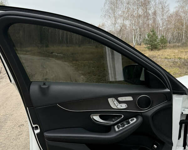 Белый Мерседес Ц-Класс, объемом двигателя 1.95 л и пробегом 63 тыс. км за 26500 $, фото 10 на Automoto.ua