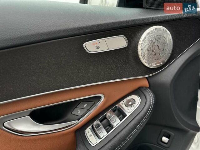 Белый Мерседес Ц-Класс, объемом двигателя 1.5 л и пробегом 58 тыс. км за 32999 $, фото 37 на Automoto.ua