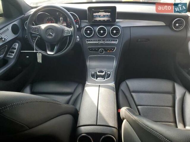 Білий Мерседес Ц-Клас, об'ємом двигуна 1.99 л та пробігом 101 тис. км за 6900 $, фото 7 на Automoto.ua