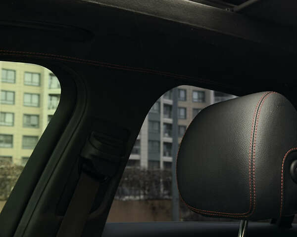 Білий Мерседес Ц-Клас, об'ємом двигуна 3 л та пробігом 71 тис. км за 37000 $, фото 19 на Automoto.ua