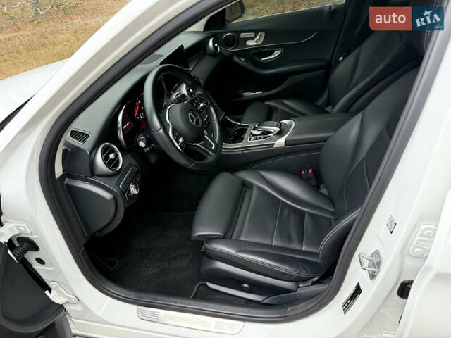 Белый Мерседес Ц-Класс, объемом двигателя 1.95 л и пробегом 63 тыс. км за 26500 $, фото 9 на Automoto.ua