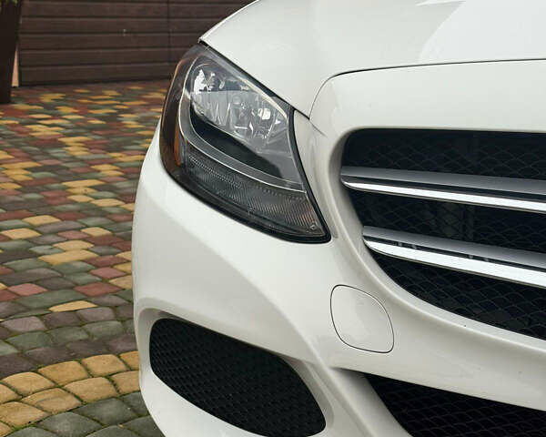 Білий Мерседес Ц-Клас, об'ємом двигуна 1.99 л та пробігом 34 тис. км за 21800 $, фото 41 на Automoto.ua