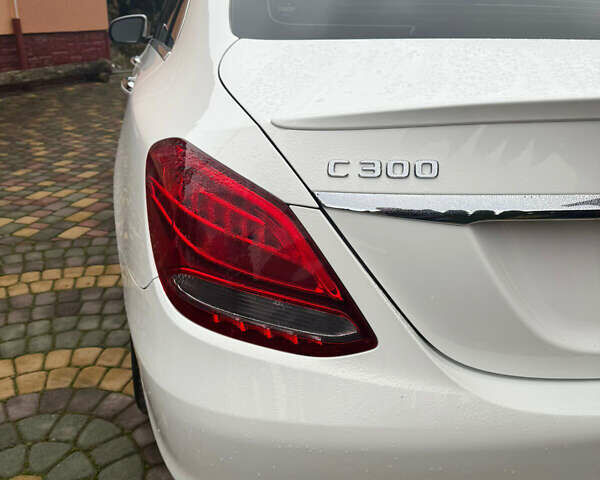 Білий Мерседес Ц-Клас, об'ємом двигуна 1.99 л та пробігом 34 тис. км за 21800 $, фото 42 на Automoto.ua