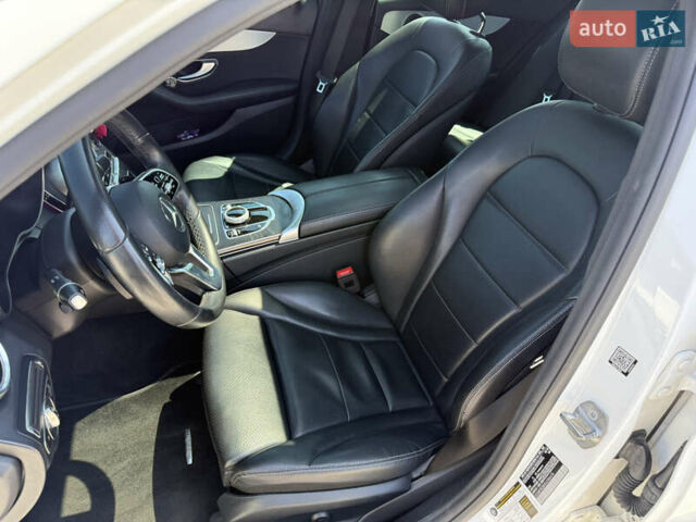 Білий Мерседес Ц-Клас, об'ємом двигуна 1.99 л та пробігом 155 тис. км за 27999 $, фото 12 на Automoto.ua