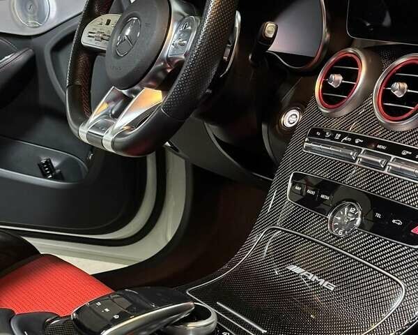 Білий Мерседес Ц-Клас, об'ємом двигуна 3.98 л та пробігом 54 тис. км за 61000 $, фото 5 на Automoto.ua