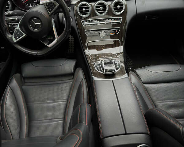 Білий Мерседес Ц-Клас, об'ємом двигуна 3 л та пробігом 71 тис. км за 37000 $, фото 14 на Automoto.ua