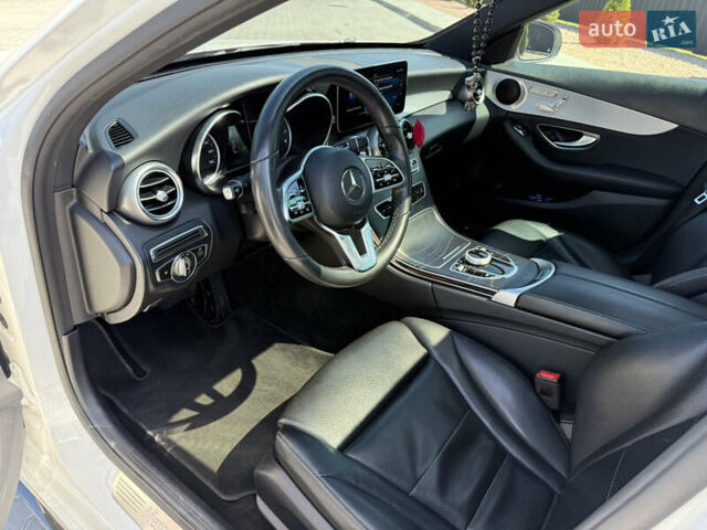 Білий Мерседес Ц-Клас, об'ємом двигуна 1.99 л та пробігом 155 тис. км за 27999 $, фото 10 на Automoto.ua