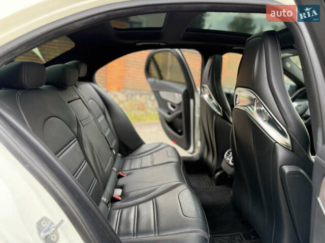 Білий Мерседес Ц-Клас, об'ємом двигуна 3.98 л та пробігом 91 тис. км за 51900 $, фото 20 на Automoto.ua