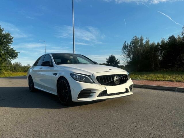 Білий Мерседес Ц-Клас, об'ємом двигуна 2 л та пробігом 33 тис. км за 12200 $, фото 1 на Automoto.ua