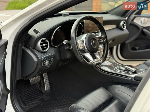 Білий Мерседес Ц-Клас, об'ємом двигуна 3.98 л та пробігом 91 тис. км за 51900 $, фото 9 на Automoto.ua