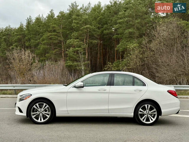 Белый Мерседес Ц-Класс, объемом двигателя 2 л и пробегом 97 тыс. км за 26999 $, фото 10 на Automoto.ua
