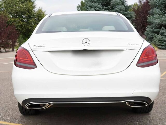 Білий Мерседес Ц-Клас, об'ємом двигуна 2 л та пробігом 44 тис. км за 14500 $, фото 4 на Automoto.ua