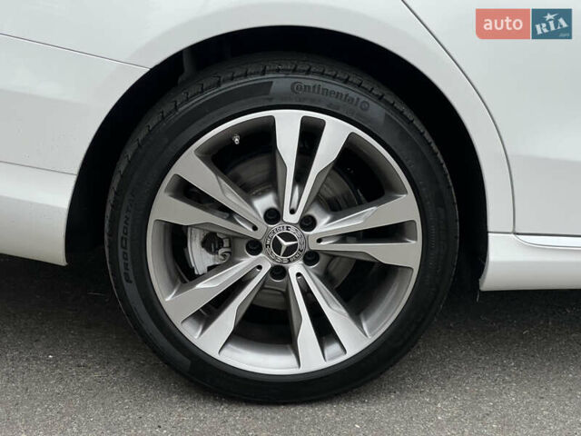 Белый Мерседес Ц-Класс, объемом двигателя 2 л и пробегом 97 тыс. км за 26999 $, фото 59 на Automoto.ua