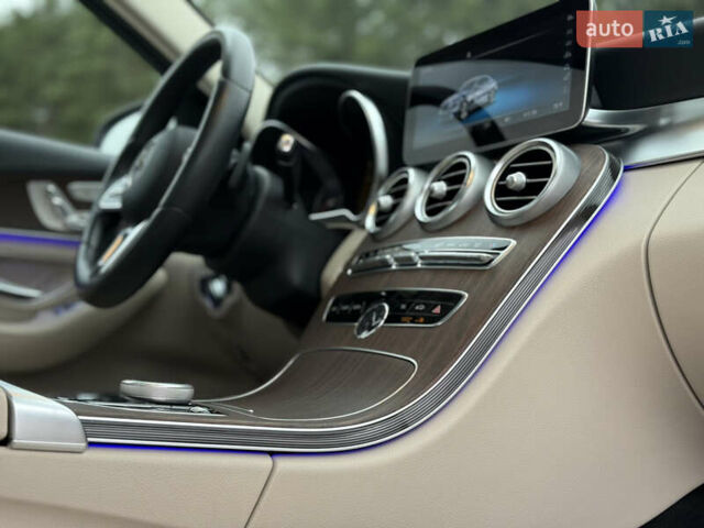 Белый Мерседес Ц-Класс, объемом двигателя 2 л и пробегом 97 тыс. км за 26999 $, фото 29 на Automoto.ua