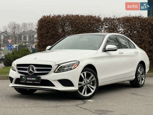 Белый Мерседес Ц-Класс, объемом двигателя 2 л и пробегом 97 тыс. км за 26999 $, фото 10 на Automoto.ua