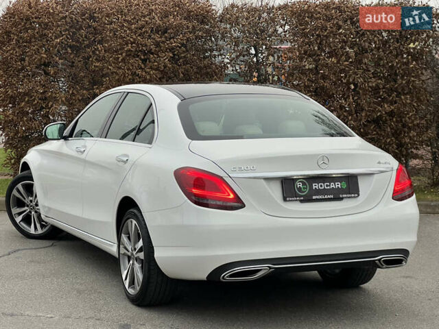 Белый Мерседес Ц-Класс, объемом двигателя 2 л и пробегом 97 тыс. км за 26999 $, фото 16 на Automoto.ua
