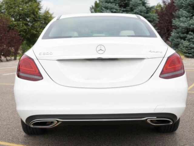 Білий Мерседес Ц-Клас, об'ємом двигуна 2 л та пробігом 50 тис. км за 8300 $, фото 4 на Automoto.ua