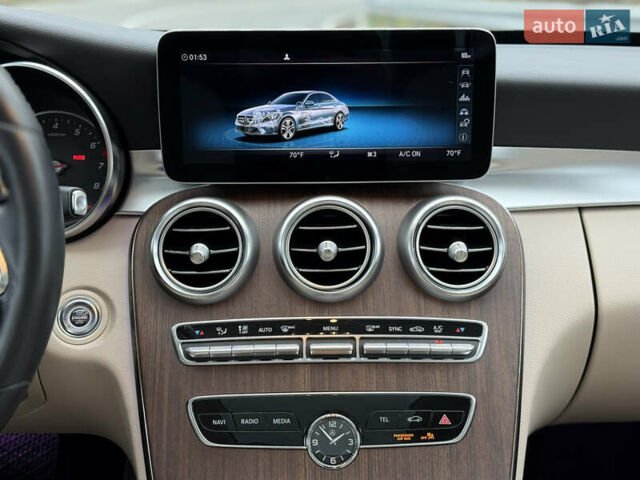 Белый Мерседес Ц-Класс, объемом двигателя 2 л и пробегом 97 тыс. км за 26999 $, фото 22 на Automoto.ua