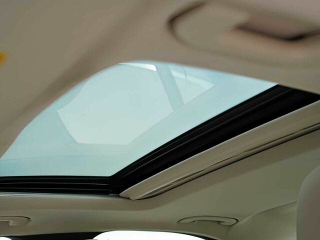 Білий Мерседес Ц-Клас, об'ємом двигуна 2 л та пробігом 44 тис. км за 14500 $, фото 9 на Automoto.ua