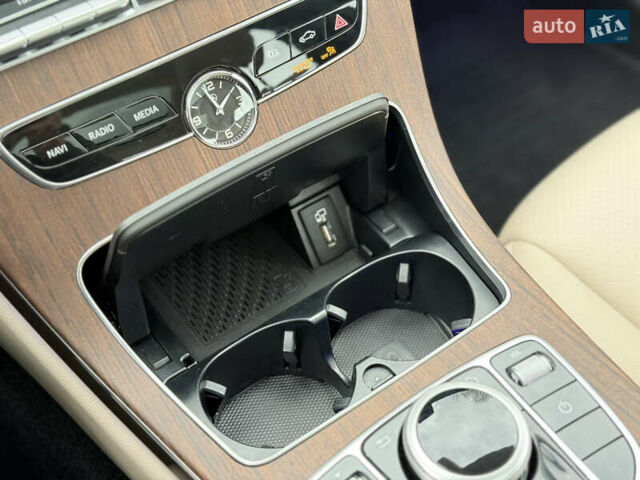 Белый Мерседес Ц-Класс, объемом двигателя 2 л и пробегом 97 тыс. км за 26999 $, фото 43 на Automoto.ua