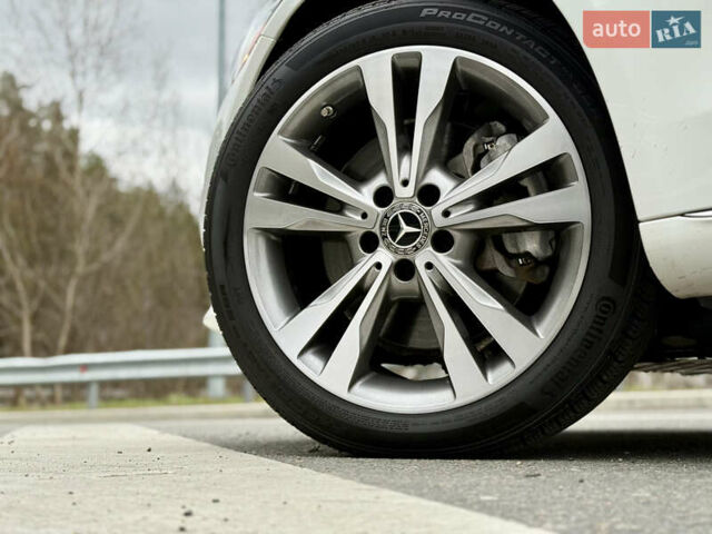 Белый Мерседес Ц-Класс, объемом двигателя 2 л и пробегом 97 тыс. км за 26999 $, фото 17 на Automoto.ua