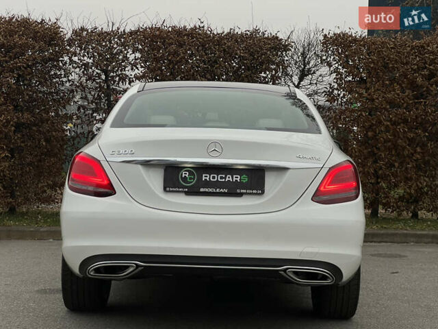 Белый Мерседес Ц-Класс, объемом двигателя 2 л и пробегом 97 тыс. км за 26999 $, фото 15 на Automoto.ua
