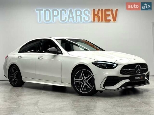Белый Мерседес Ц-Класс, объемом двигателя 1.5 л и пробегом 34 тыс. км за 49999 $, фото 2 на Automoto.ua