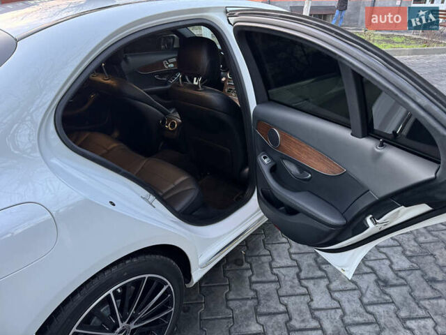 Білий Мерседес Ц-Клас, об'ємом двигуна 1.97 л та пробігом 40 тис. км за 27900 $, фото 15 на Automoto.ua