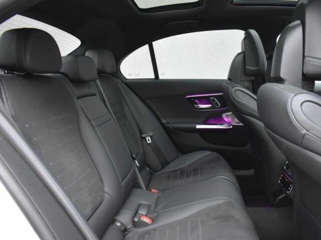 Белый Мерседес Ц-Класс, объемом двигателя 2 л и пробегом 65 тыс. км за 21000 $, фото 13 на Automoto.ua