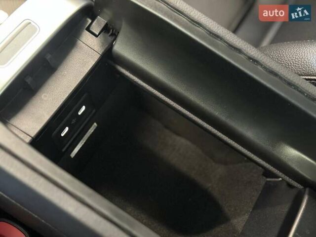 Білий Мерседес Ц-Клас, об'ємом двигуна 2 л та пробігом 36 тис. км за 39990 $, фото 27 на Automoto.ua