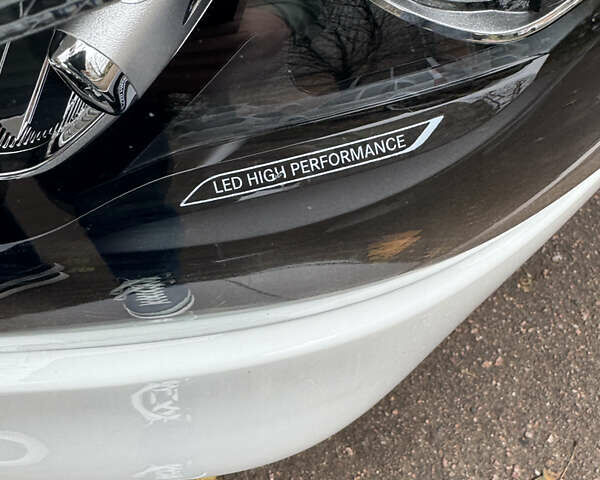 Мерседес Ц-Класс 2021 в Киеве на Automoto.ua Белый Мерседес Ц-Класс, объемом двигателя 1.5 л и пробегом 55 тыс. км за 49999 $, фото 30 на Automoto.ua