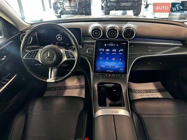 Білий Мерседес Ц-Клас, об'ємом двигуна 2 л та пробігом 36 тис. км за 39990 $, фото 38 на Automoto.ua