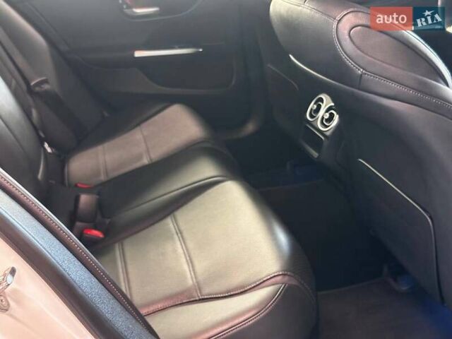 Білий Мерседес Ц-Клас, об'ємом двигуна 2 л та пробігом 36 тис. км за 39990 $, фото 36 на Automoto.ua