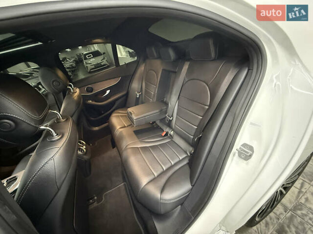 Белый Мерседес Ц-Класс, объемом двигателя 1.99 л и пробегом 40 тыс. км за 28400 $, фото 28 на Automoto.ua