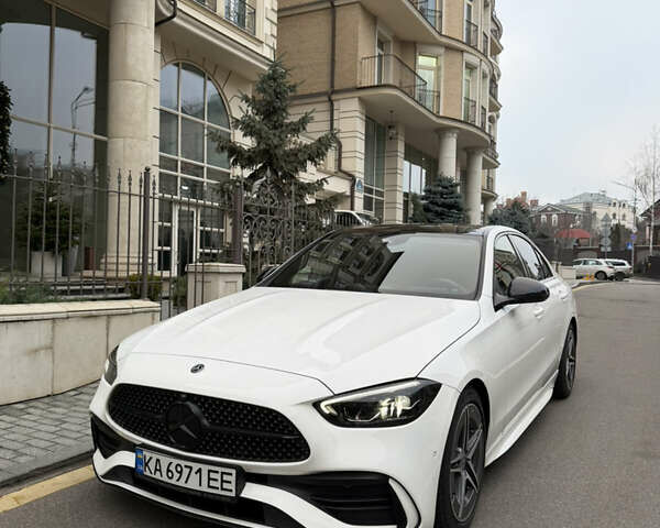Білий Мерседес Ц-Клас, об'ємом двигуна 1.5 л та пробігом 55 тис. км за 49500 $, фото 1 на Automoto.ua