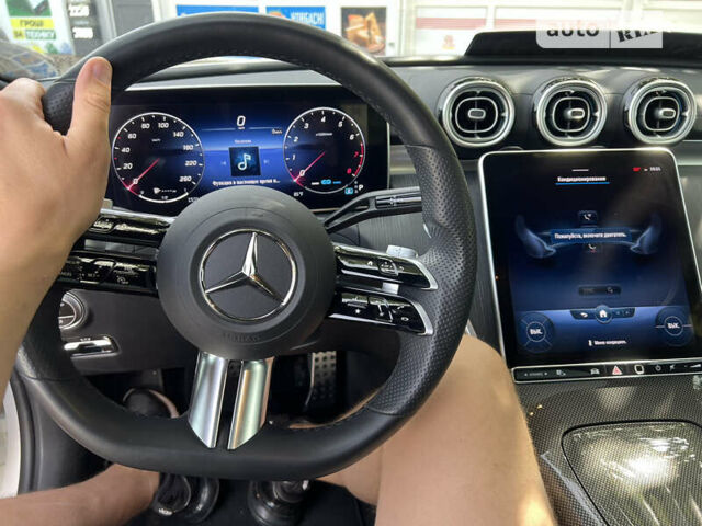 Білий Мерседес Ц-Клас, об'ємом двигуна 2 л та пробігом 9 тис. км за 46900 $, фото 40 на Automoto.ua