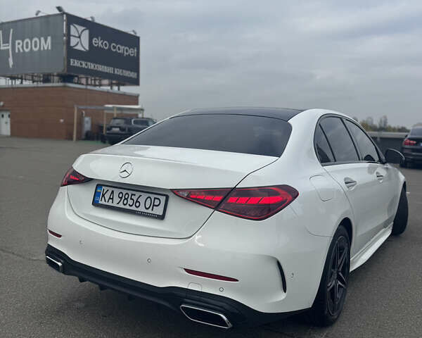 Мерседес Ц-Класс 2021 в Киеве на Automoto.ua Белый Мерседес Ц-Класс, объемом двигателя 1.5 л и пробегом 55 тыс. км за 49999 $, фото 4 на Automoto.ua