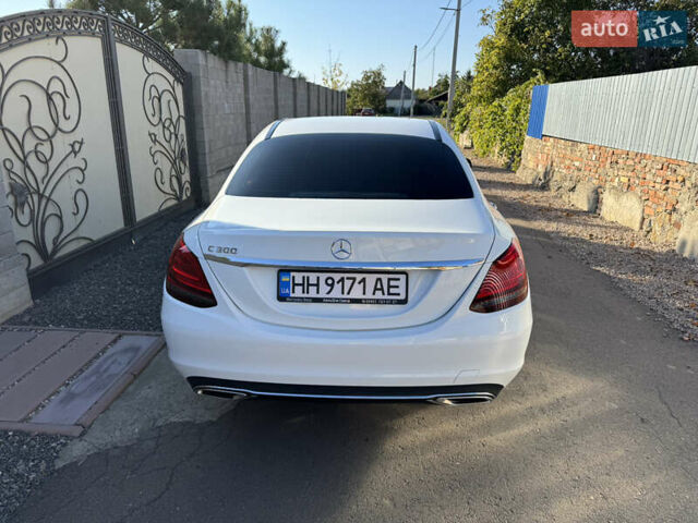 Білий Мерседес Ц-Клас, об'ємом двигуна 1.99 л та пробігом 39 тис. км за 31500 $, фото 9 на Automoto.ua