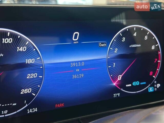 Білий Мерседес Ц-Клас, об'ємом двигуна 2 л та пробігом 36 тис. км за 39990 $, фото 17 на Automoto.ua