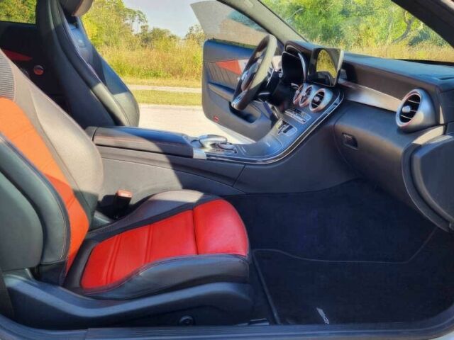 Белый Мерседес Ц-Класс, объемом двигателя 4 л и пробегом 27 тыс. км за 15700 $, фото 9 на Automoto.ua